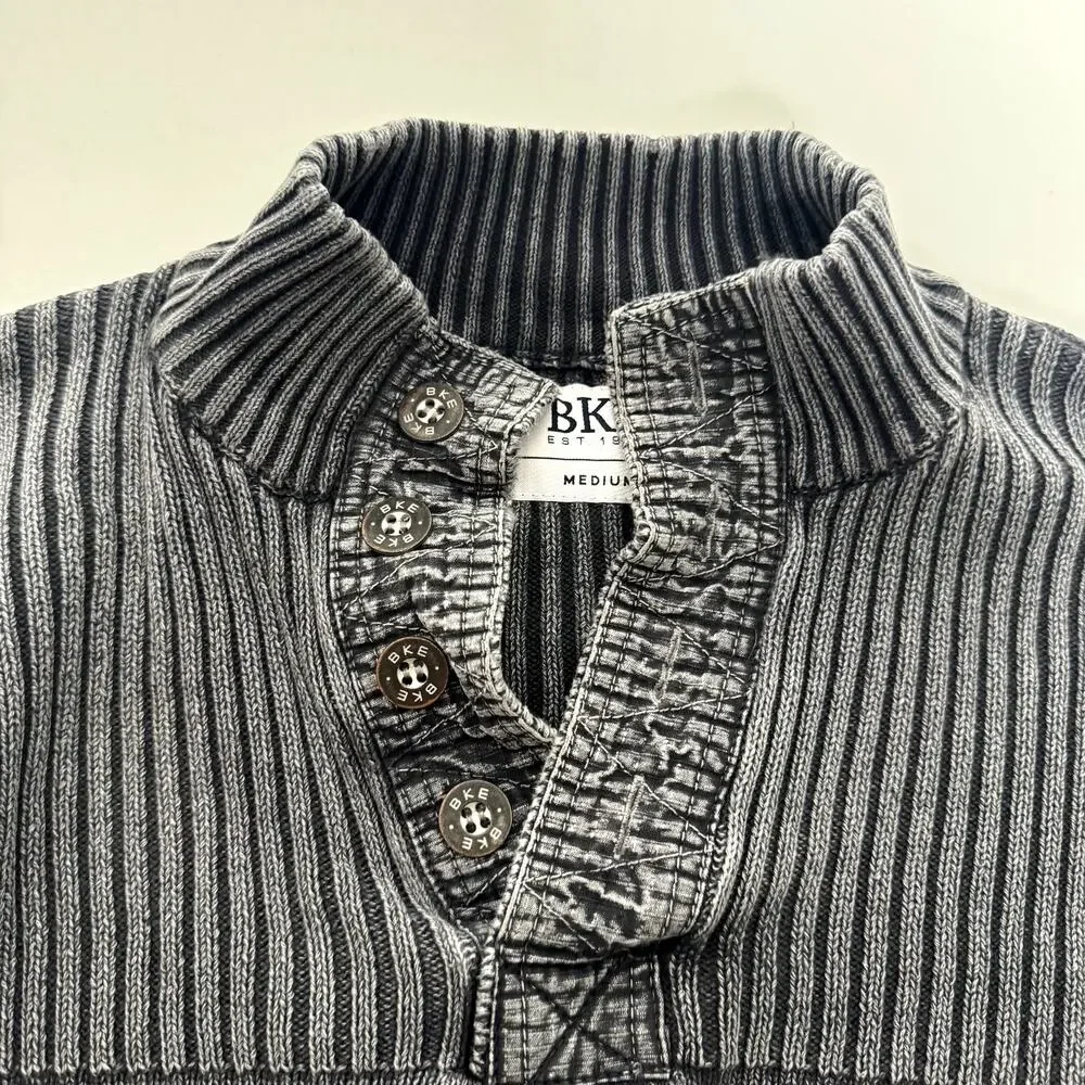 KE Distressed Knit Sweater Mens Medium Gray Mock Neck Button Pullover‎ Buckle